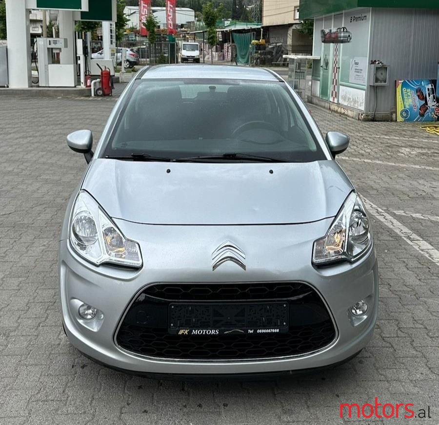 2011' Citroen C3 photo #4