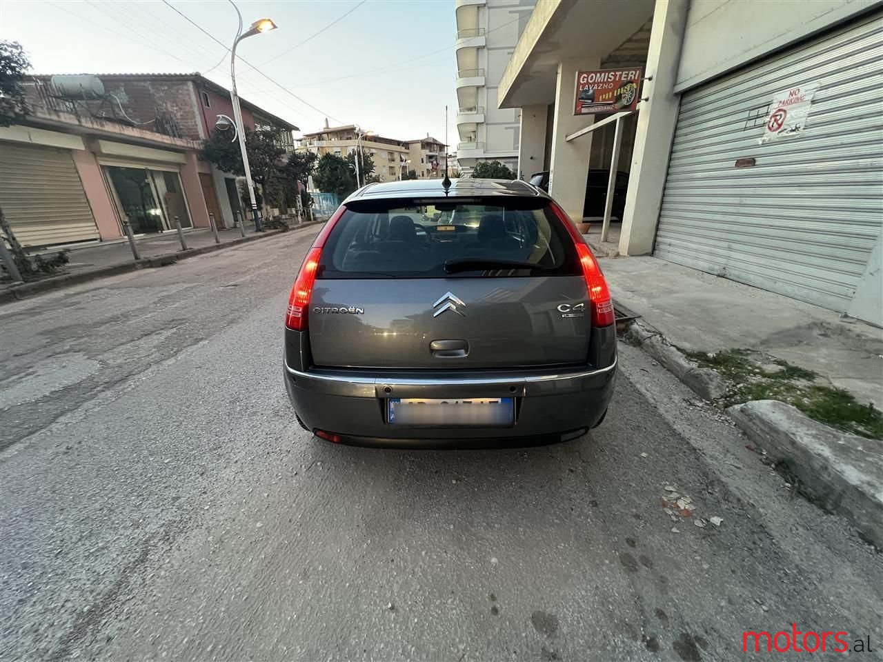 2009' Citroen C4 photo #5