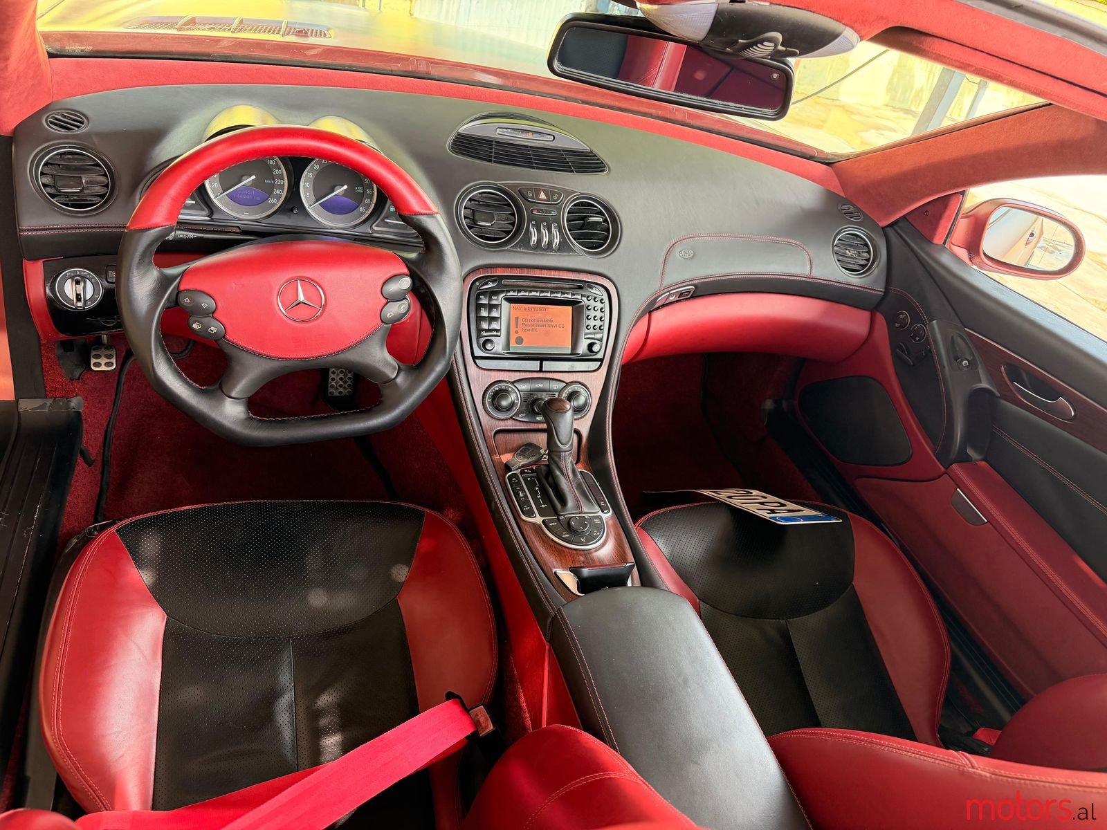 2005' Mercedes-Benz SL 500 photo #6