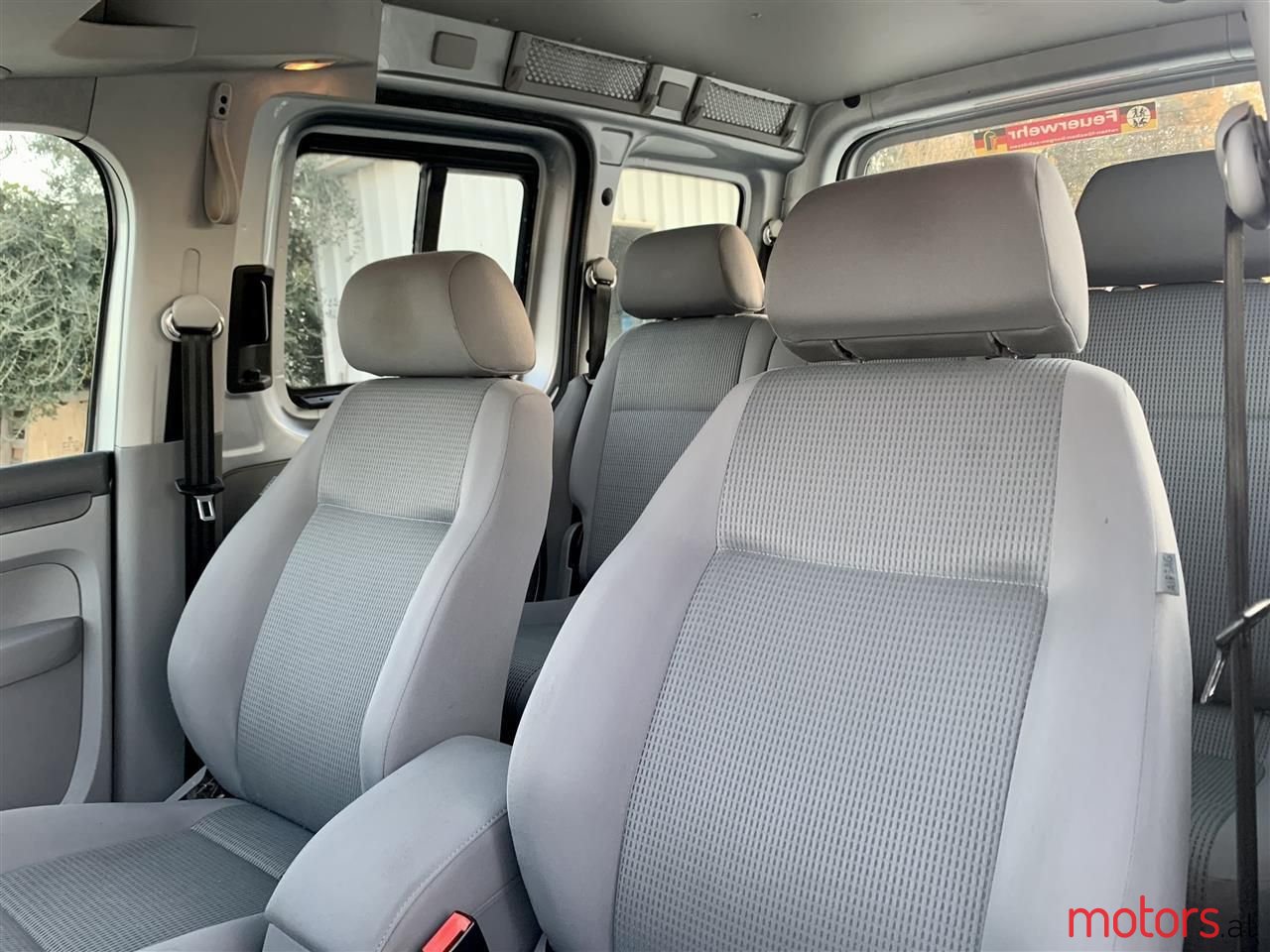 2006' Volkswagen Caddy photo #5