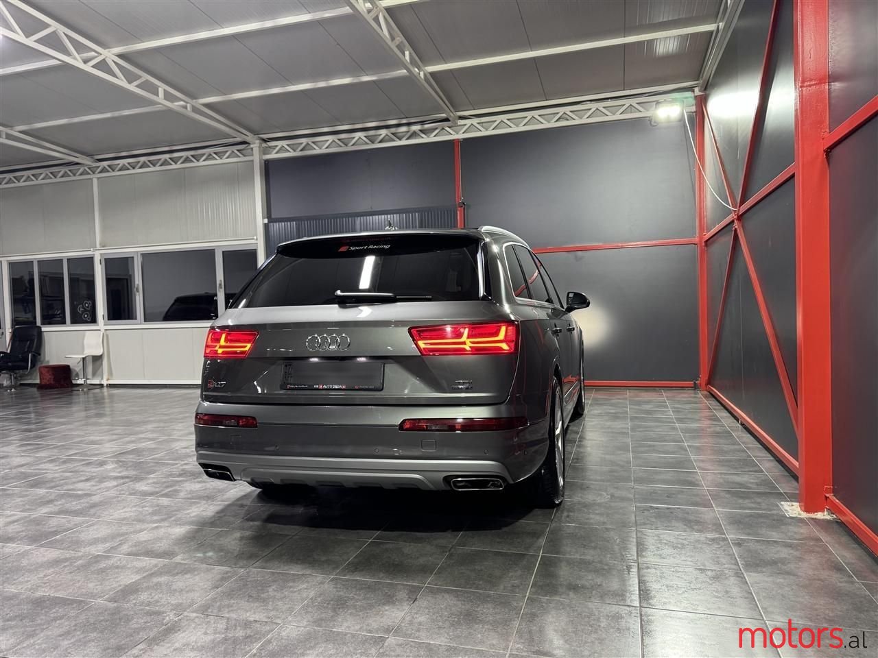 2016' Audi Q7 photo #2