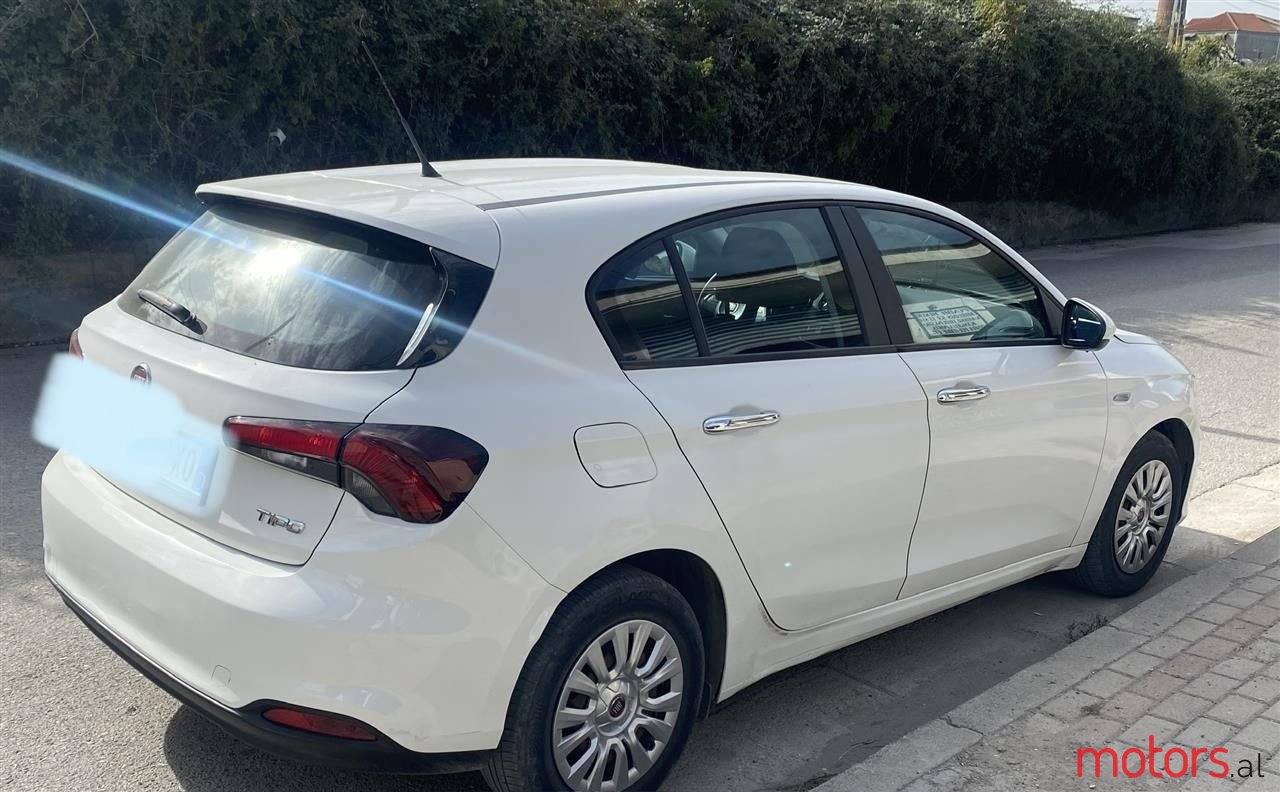 2018' Fiat Tipo photo #1