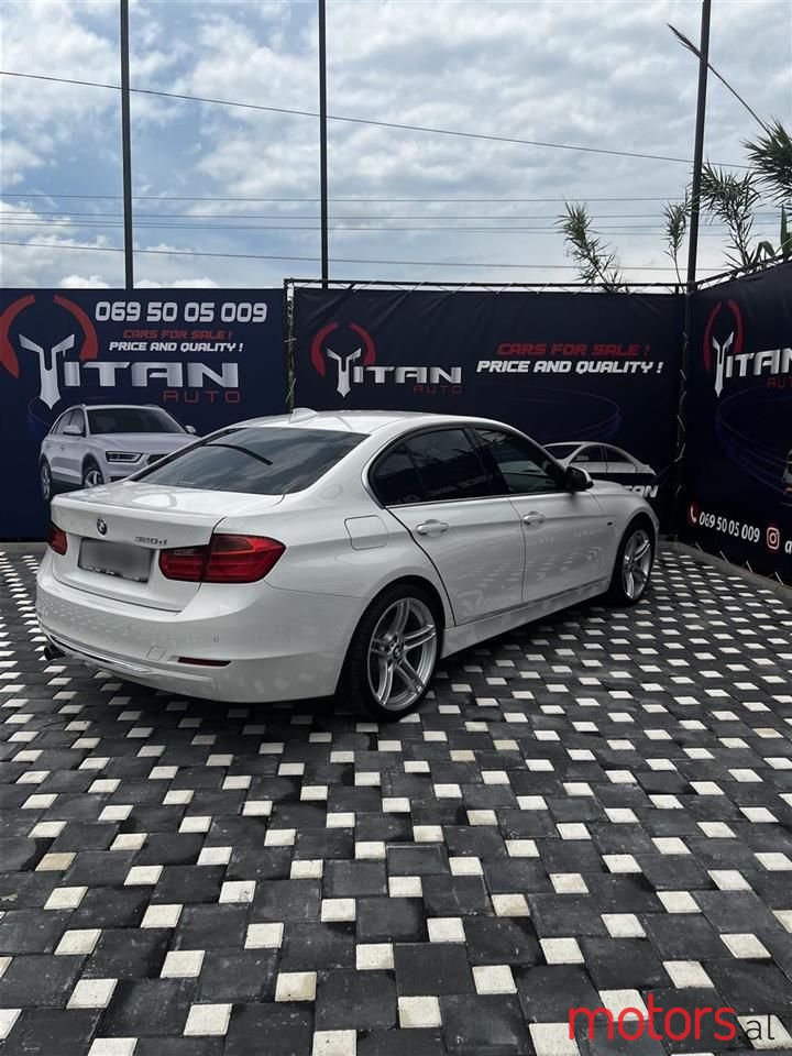 2012' BMW 320 photo #6