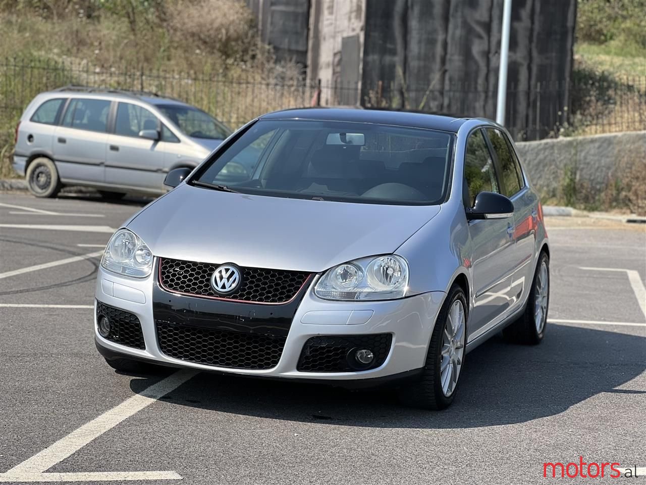 2007' Volkswagen Golf photo #4