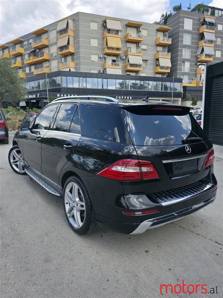 2012' Mercedes-Benz ML 350 photo #5