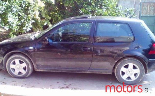 1999' Volkswagen Golf photo #1