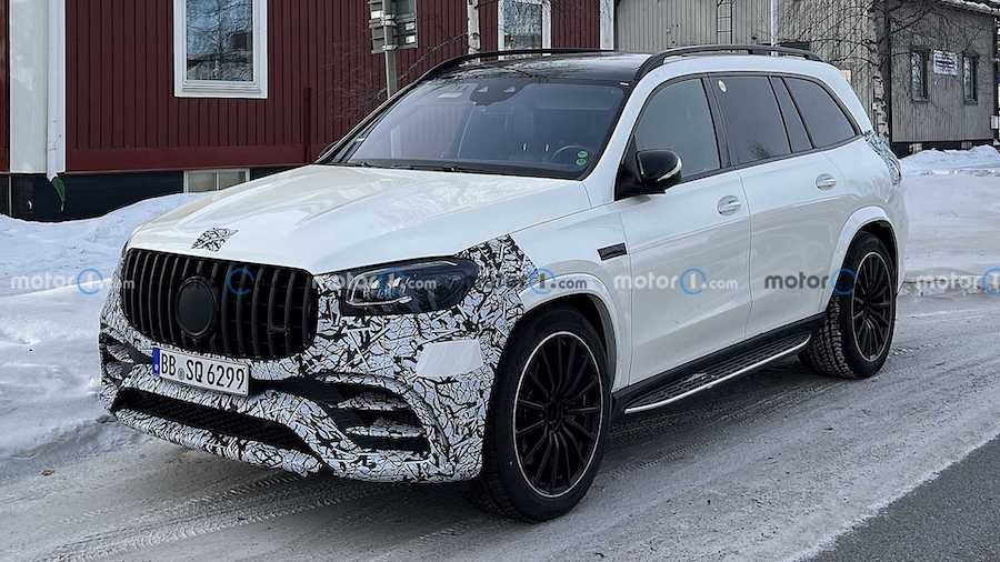 Mercedes GLS Facelift Spied In AMG 63 Form With Little Camouflage