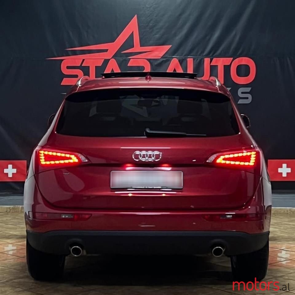 2011' Audi Q5 photo #6