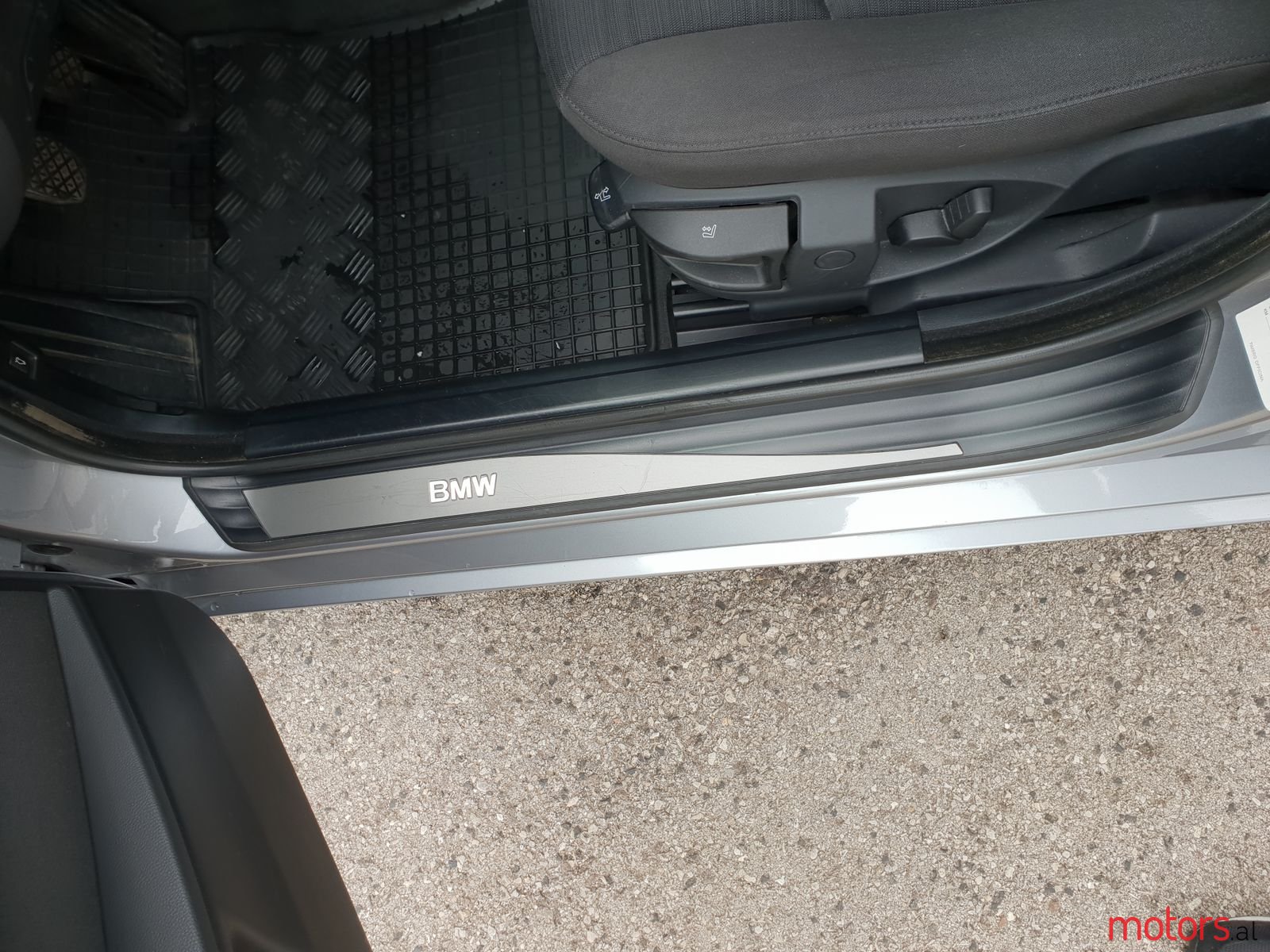 2006' BMW 520 photo #7