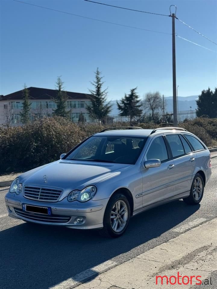 2006' Mercedes-Benz C 200 photo #1