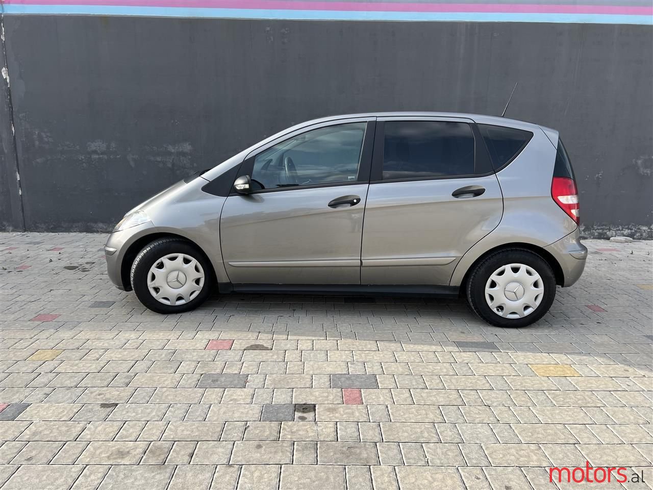 2005' Mercedes-Benz A 180 photo #5