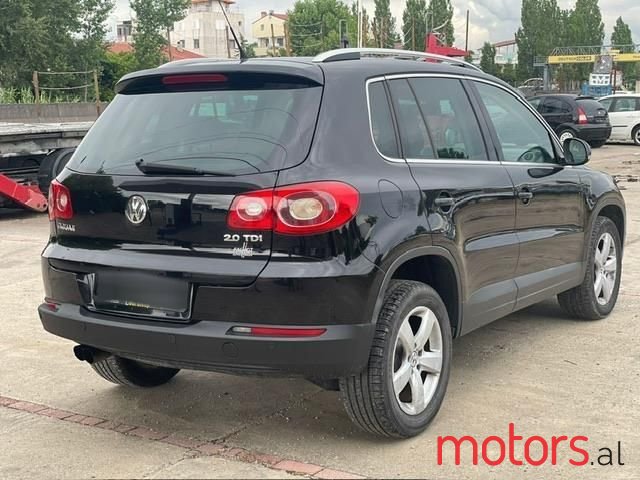 2008' Volkswagen Tiguan photo #6
