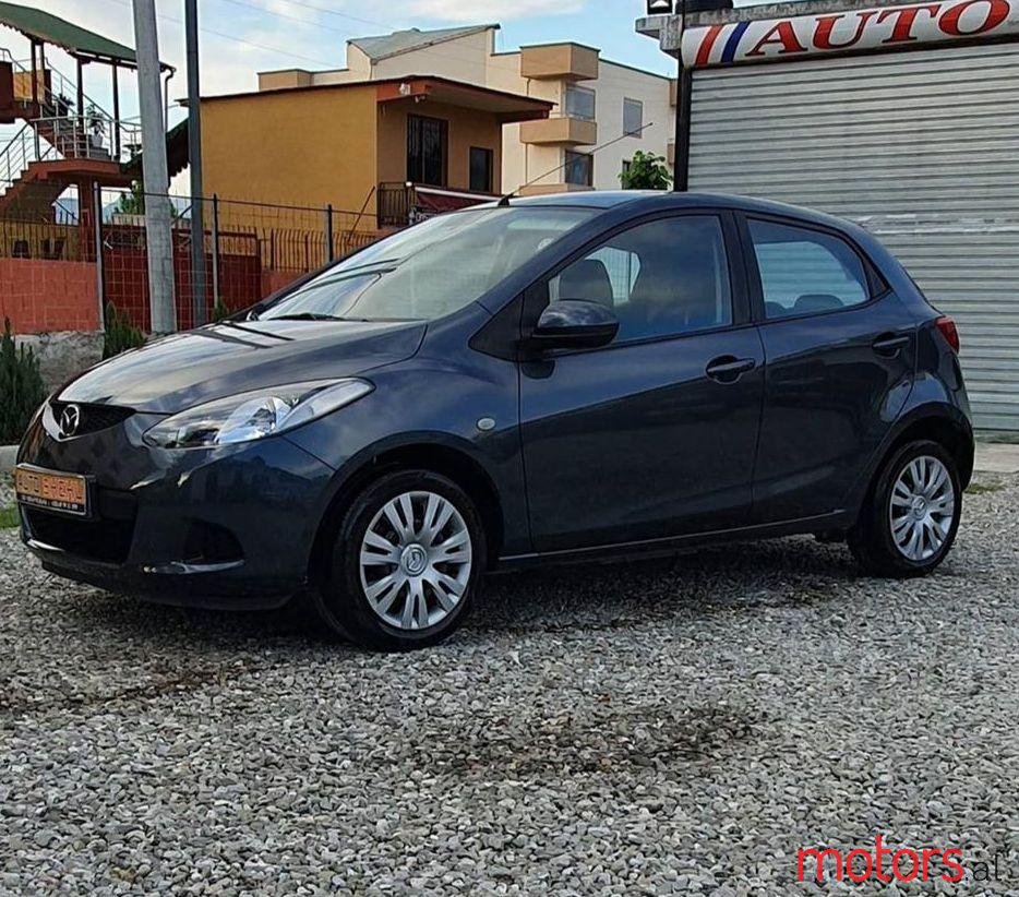 2009' Mazda Mazda2 photo #1