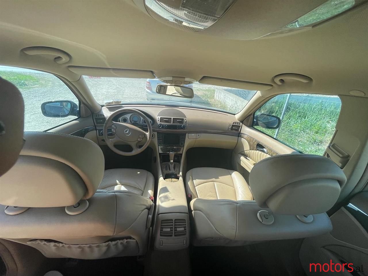 2008' Mercedes-Benz E 320 photo #4