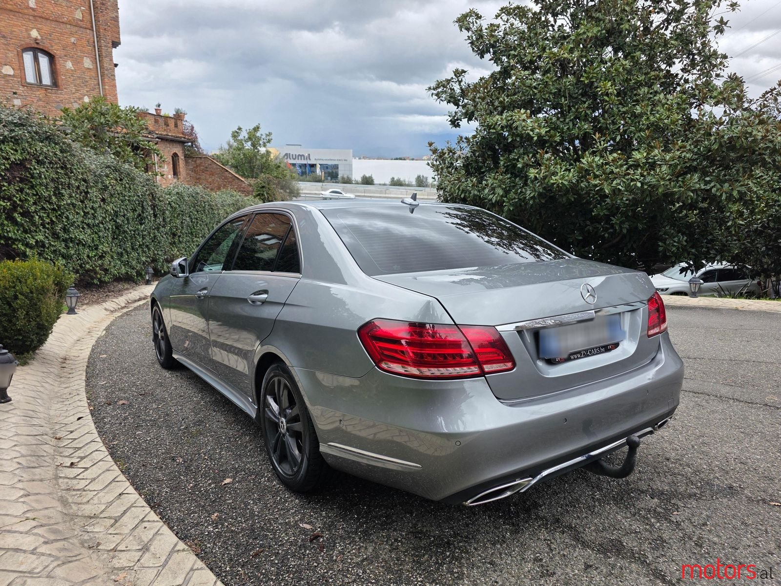 2013' Mercedes-Benz E 220 photo #4