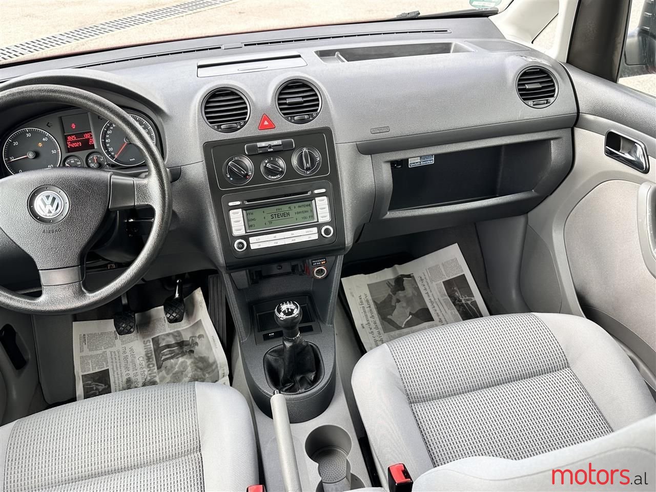 2006' Volkswagen Caddy photo #3