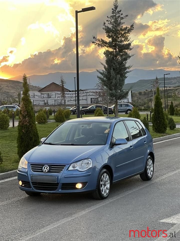 2006' Volkswagen Polo photo #5
