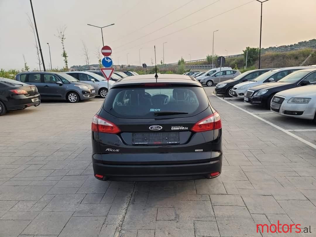 2012' Ford Focus photo #3