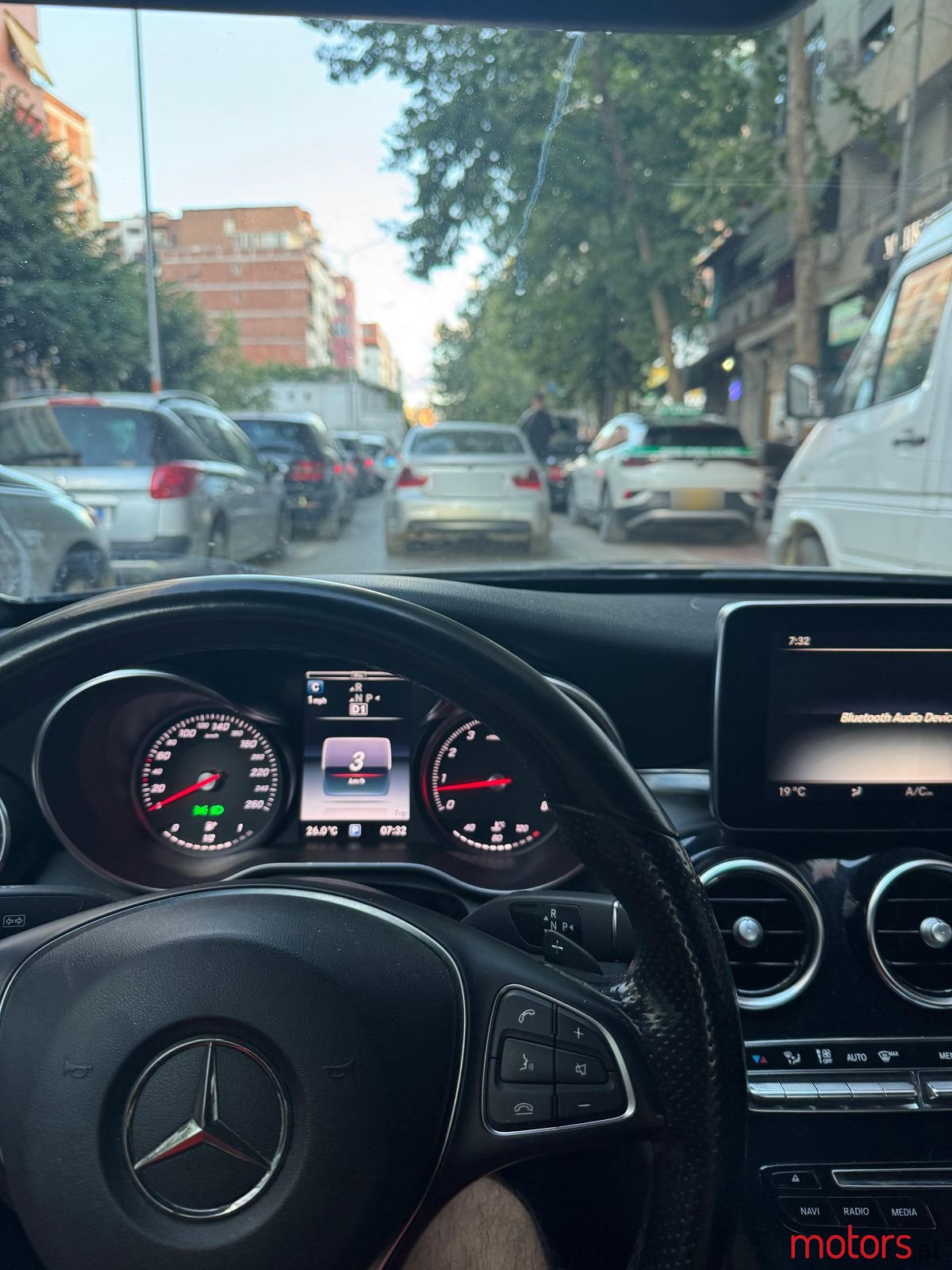 2015' Mercedes-Benz C 300 photo #2