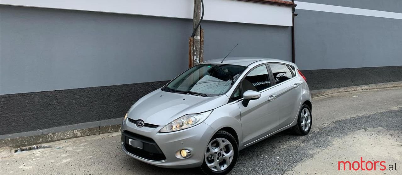 2010' Ford Fiesta photo #1