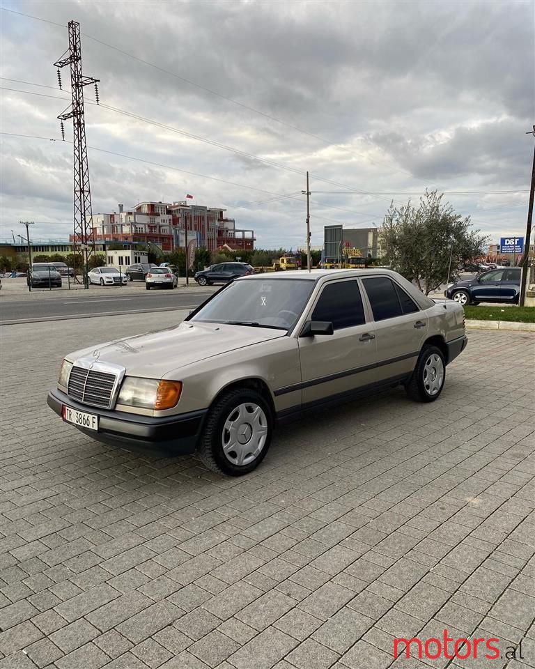 1988' Mercedes-Benz 200 photo #1