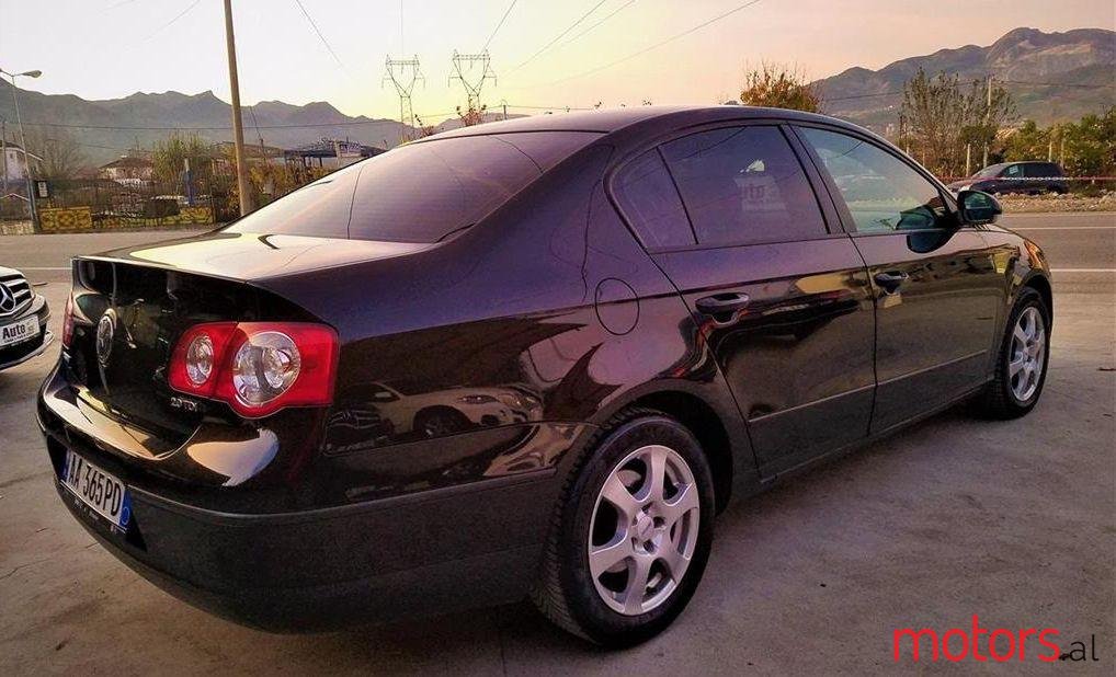 2007' Volkswagen Passat photo #1