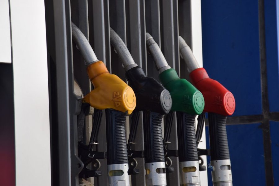 Shtrenjtohen sërish karburantet, nafta arrin 219 lekë dhe benzina mbi 2 mijë lekë për litër