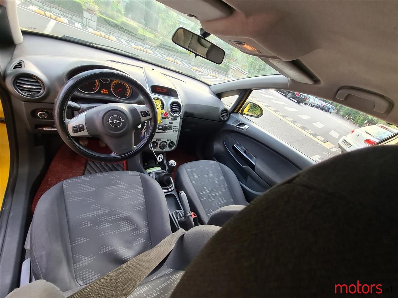 2011' Opel Corsa photo #6