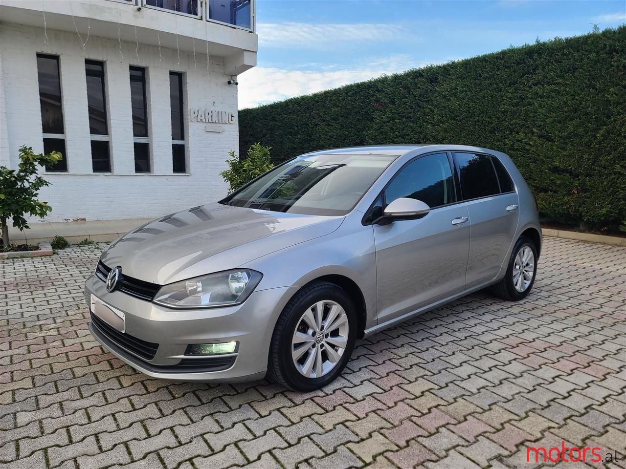 2014' Volkswagen Golf photo #3