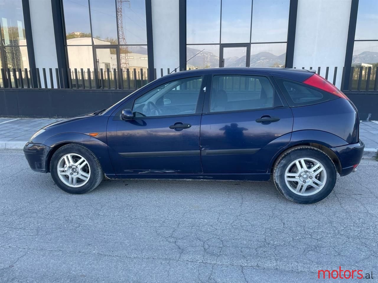 2001' Ford Focus photo #4