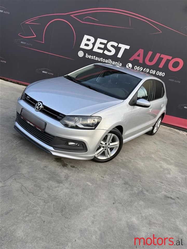 2013' Volkswagen Polo photo #2