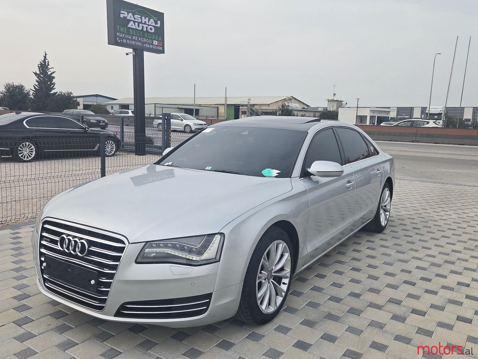 2013' Audi A8 photo #1