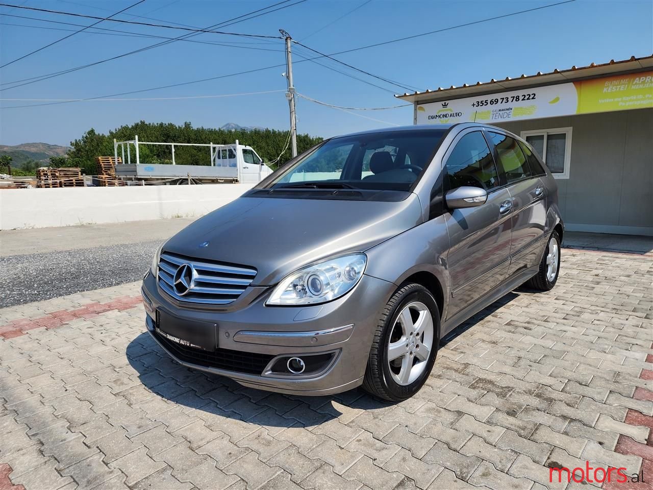 2006' Mercedes-Benz B 200 photo #1