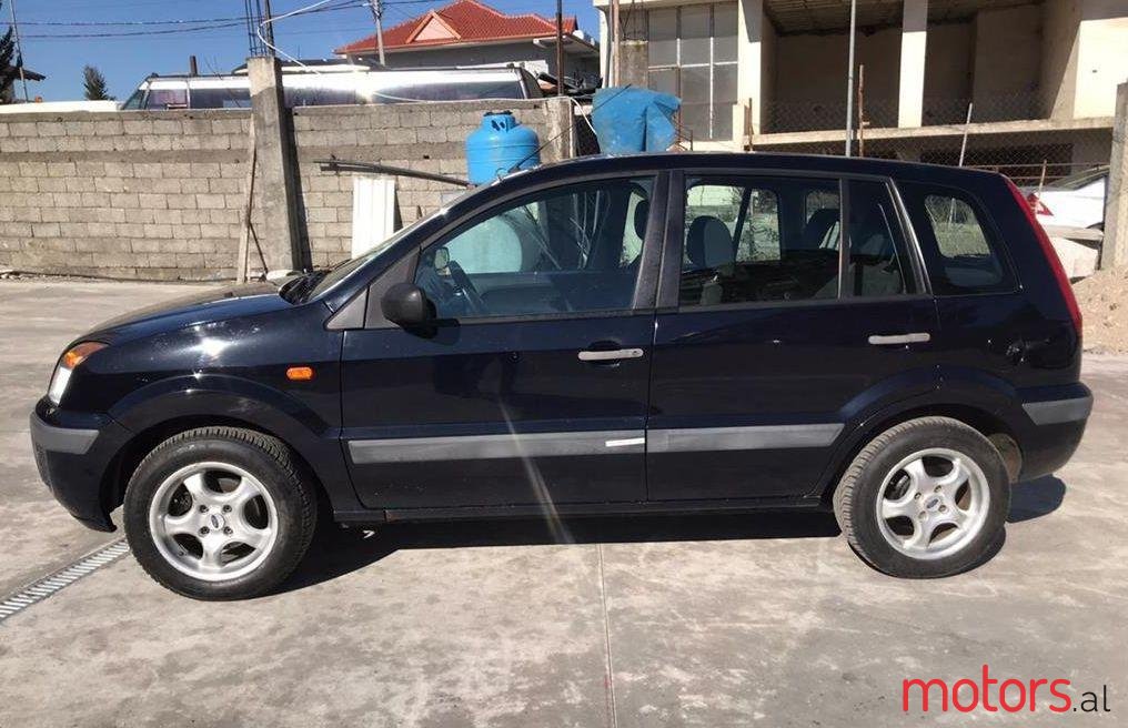 2008' Ford Focus photo #1