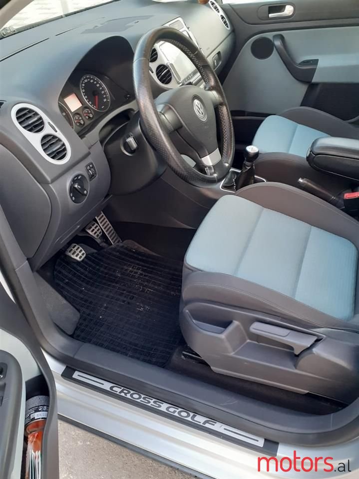 2007' Volkswagen Golf Plus photo #3