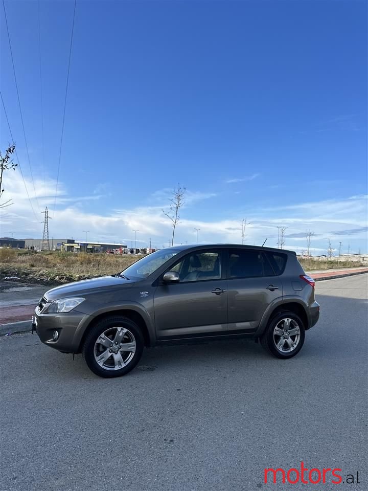 2010' Toyota RAV4 photo #6