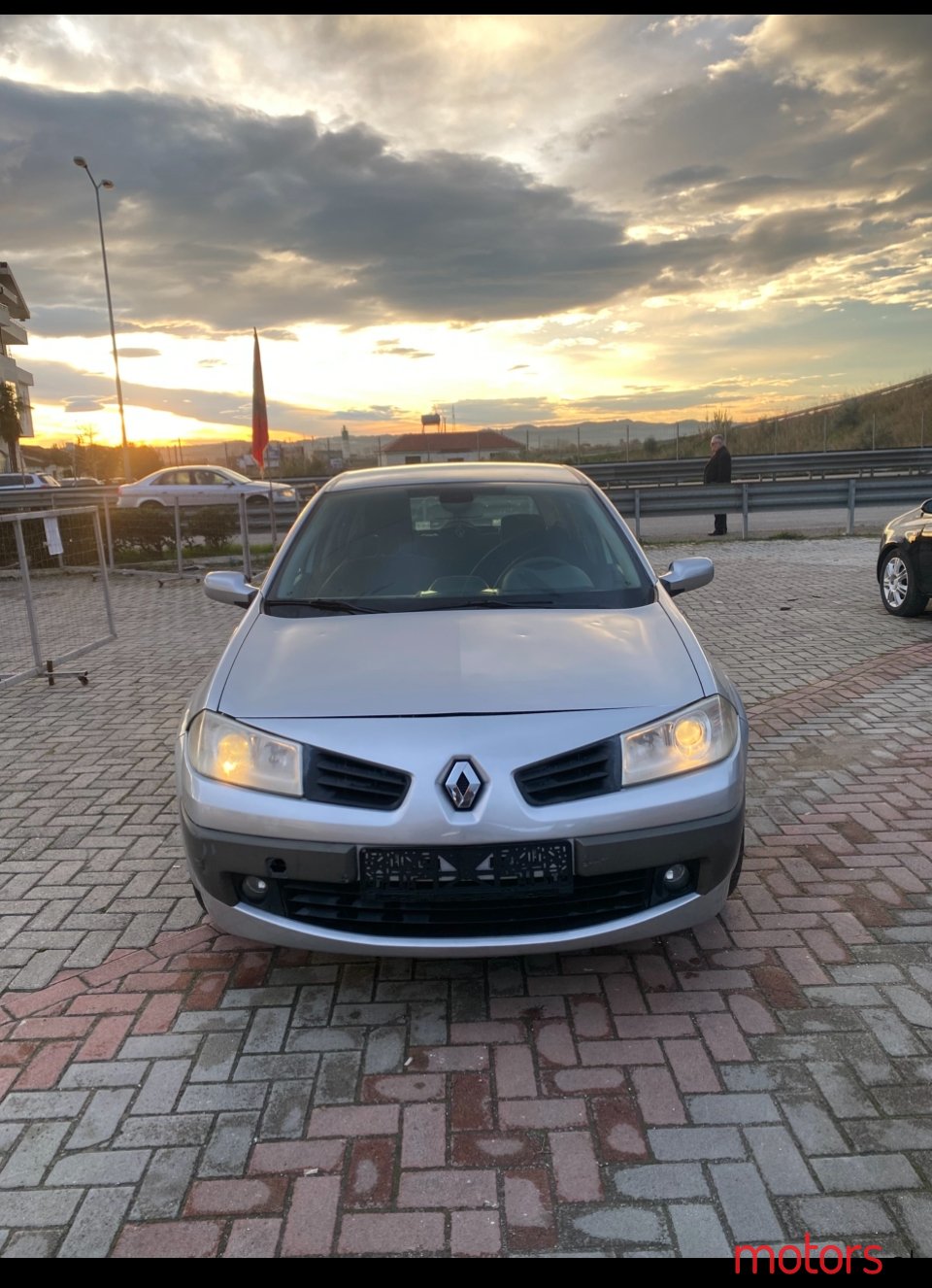 2007' Renault Megane photo #3