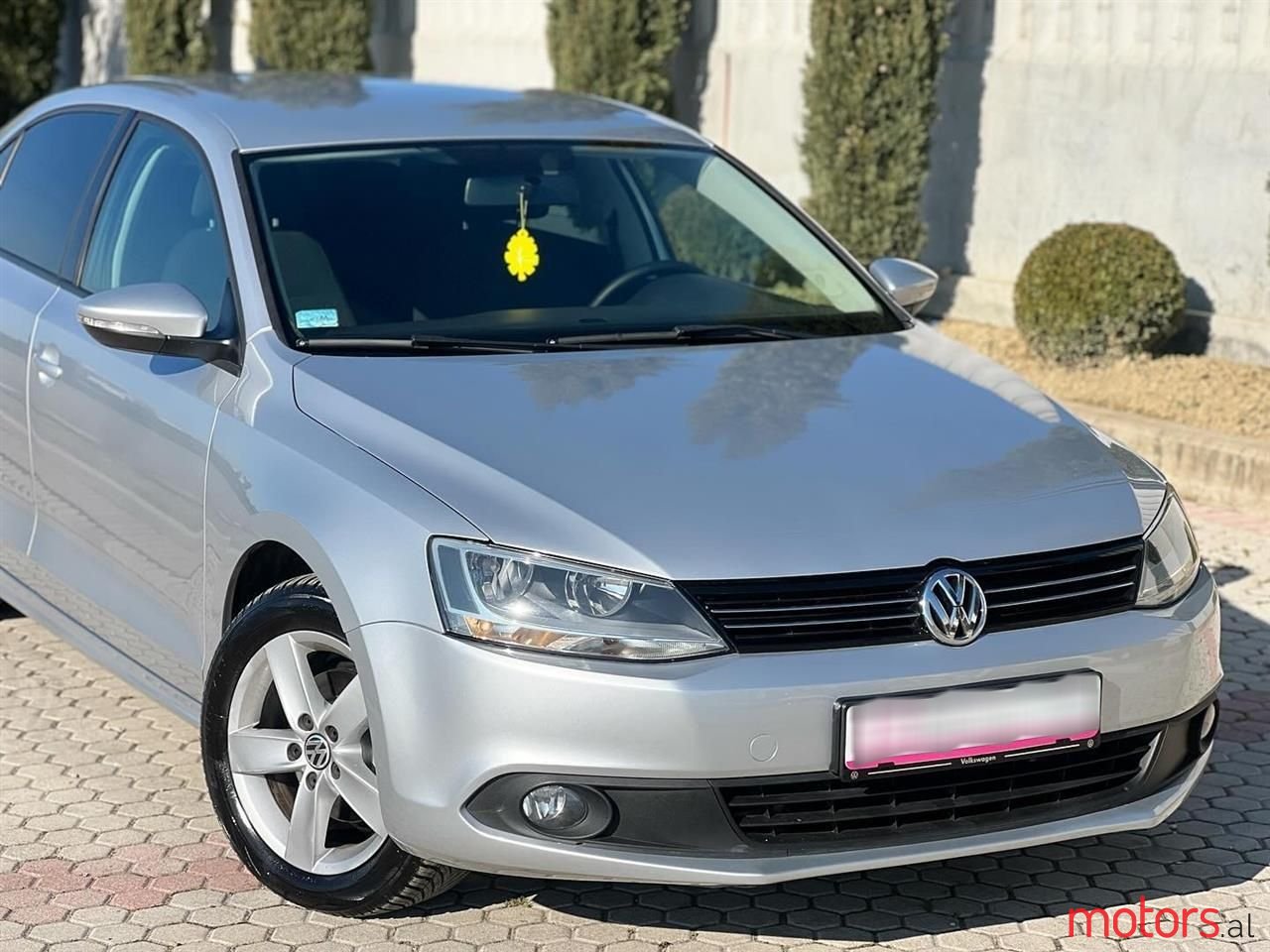 2012' Volkswagen Jetta photo #4