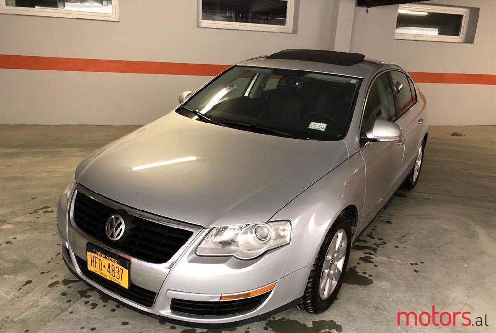 2006' Volkswagen Passat photo #2