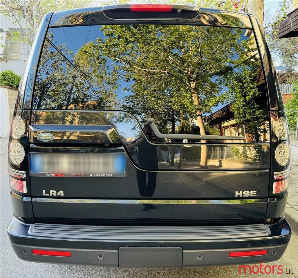 2012' Land Rover Discovery photo #3