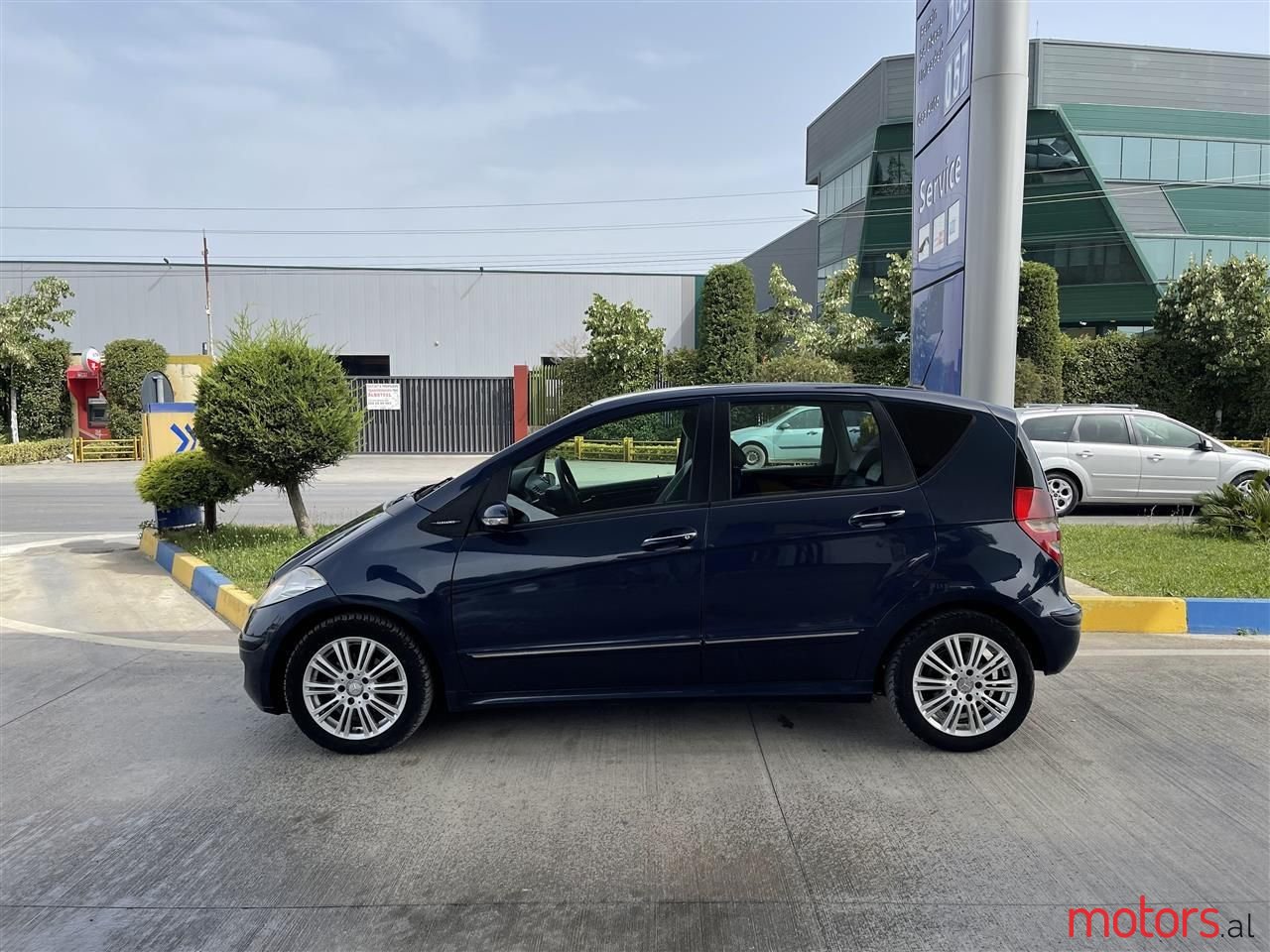 2006' Mercedes-Benz A 180 photo #3