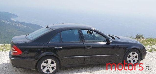 2005' Mercedes-Benz E-Class photo #1