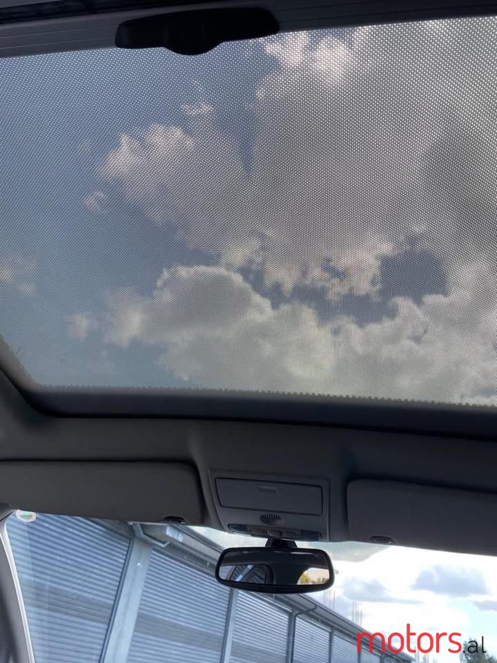 2009' Ford Kuga photo #2