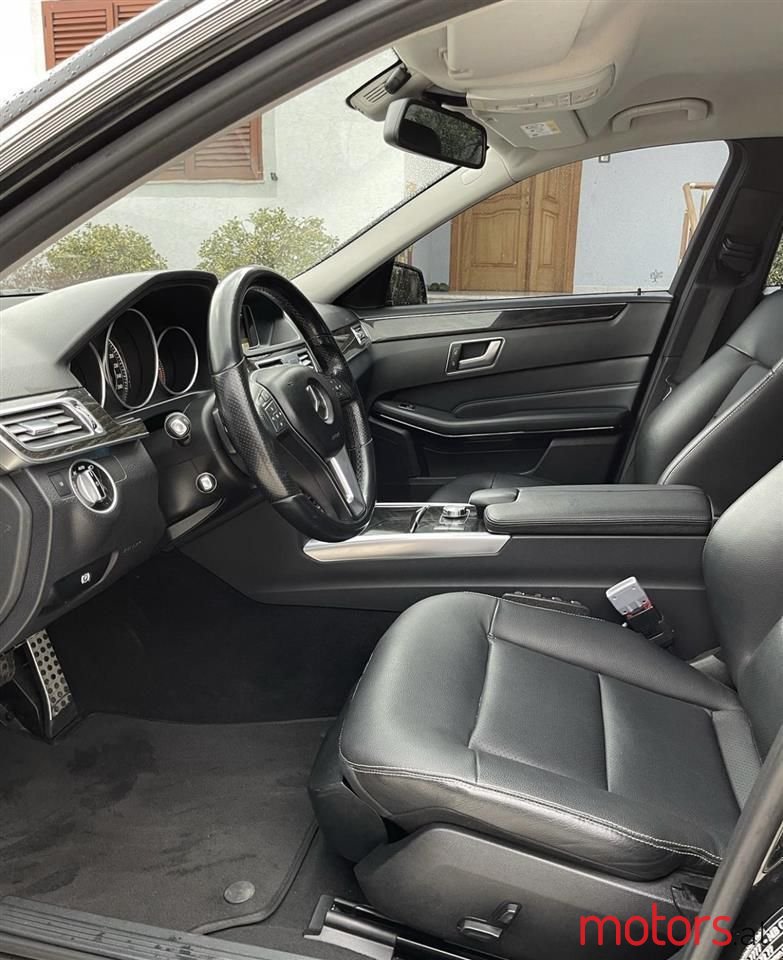 2015' Mercedes-Benz 220 photo #6