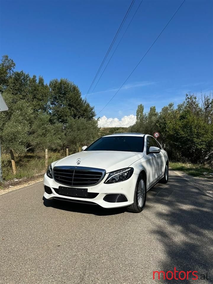 2015' Mercedes-Benz C 220 photo #1
