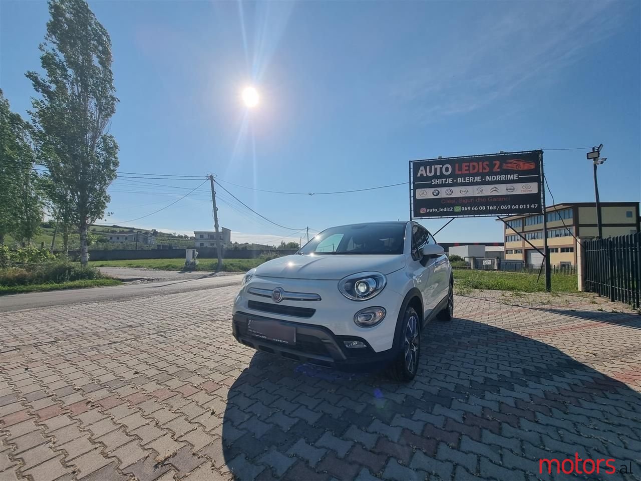 2017' Fiat 500X photo #3
