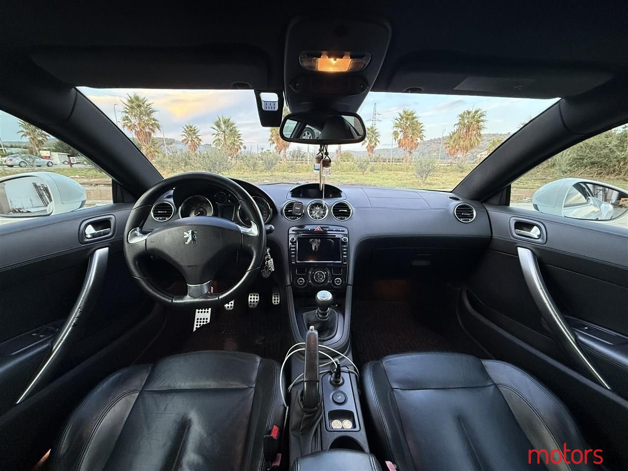 2012' Peugeot RCZ photo #5