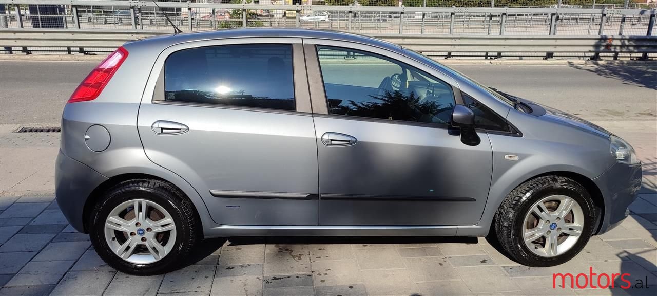 2007' Fiat Grande Punto photo #5