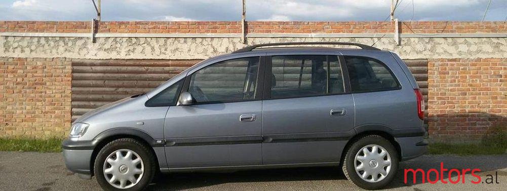 2004' Opel Zafira photo #1