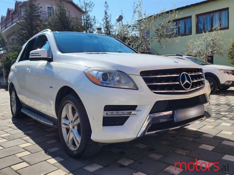 2012' Mercedes-Benz ML 350 photo #2